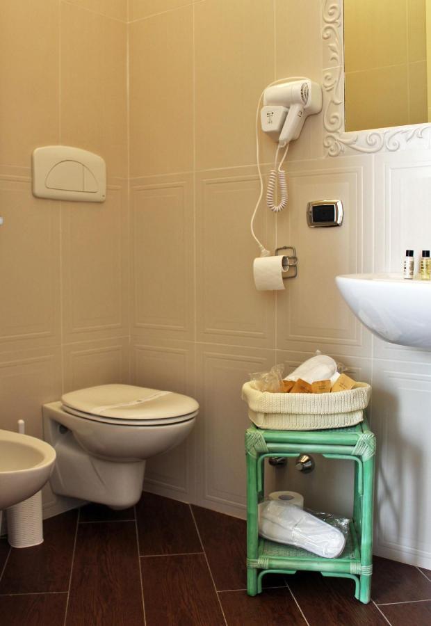 トラーニ Dimora De Brado Bed & Breakfast エクステリア 写真