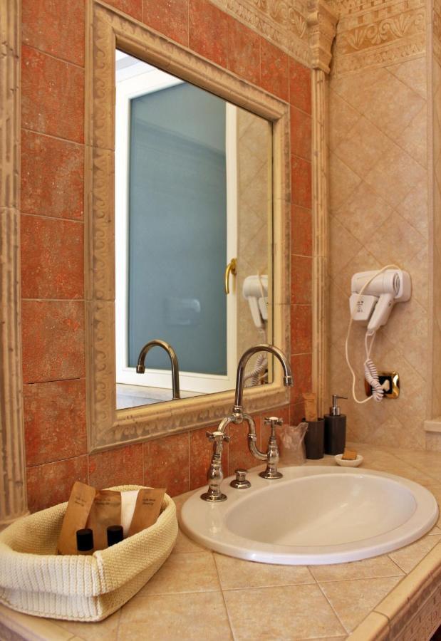 トラーニ Dimora De Brado Bed & Breakfast エクステリア 写真