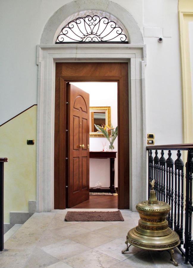 トラーニ Dimora De Brado Bed & Breakfast エクステリア 写真